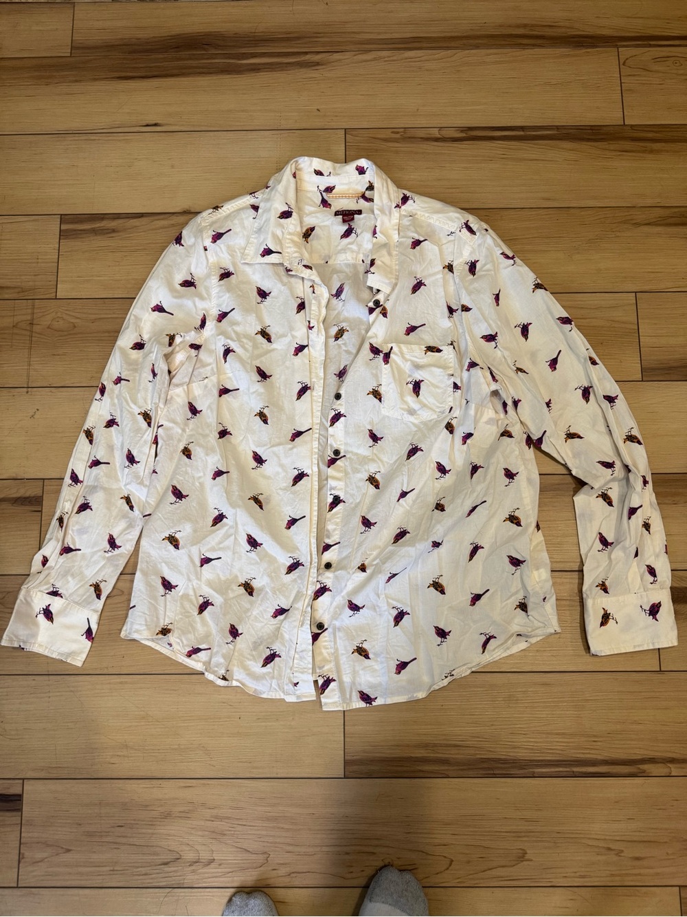 Merona White Button-Down Shirt with Purple & Brown Bird Print